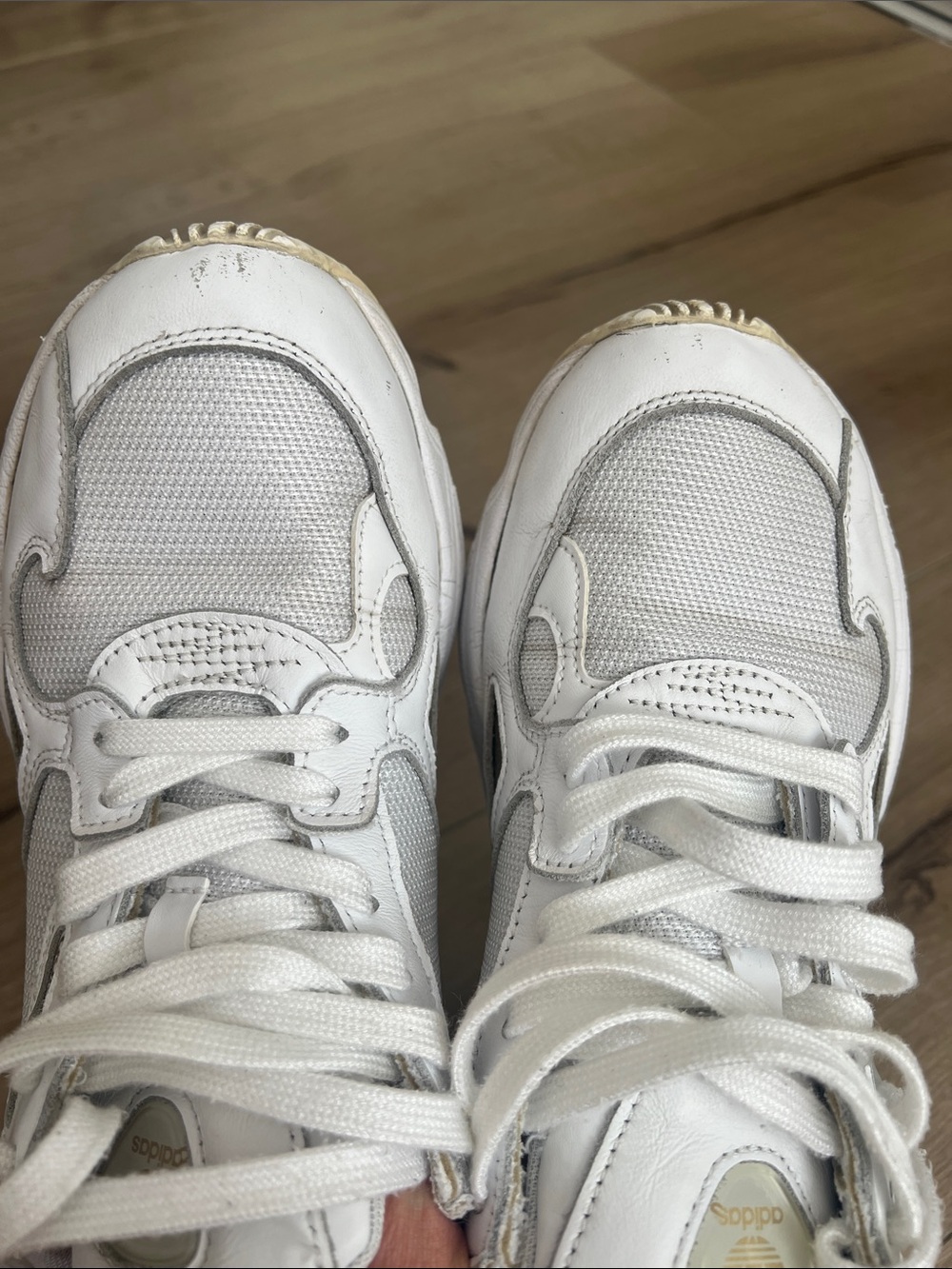 Adidas Women's Falcon Sneakers Size 8.5 - Picture 11 of 12